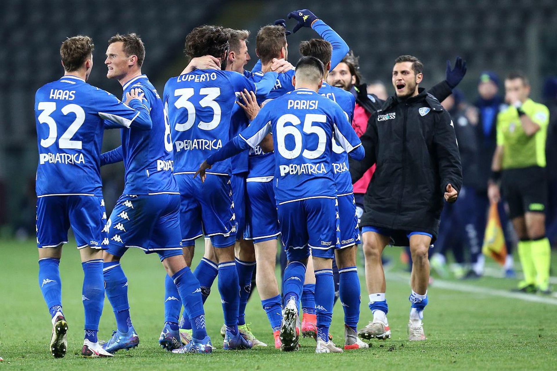 某合作社负 某合作社负